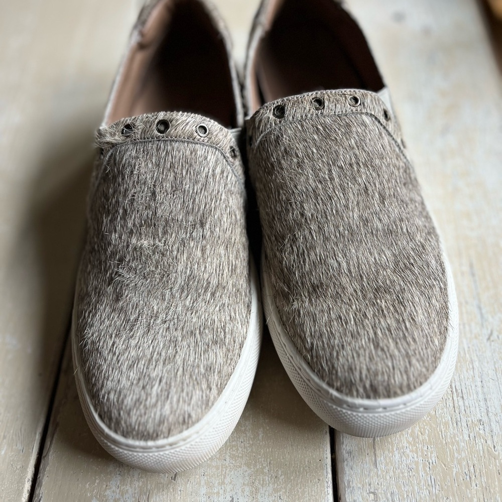 Chocolat Blu slip on Noella Sneaker size 38